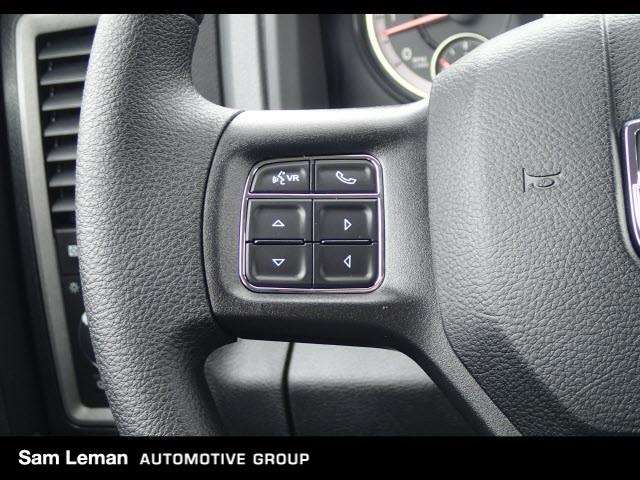 2017 RAM Ram Pickup 1500 4x4 Express 4dr Quad Cab 6.3 ft. SB Pickup